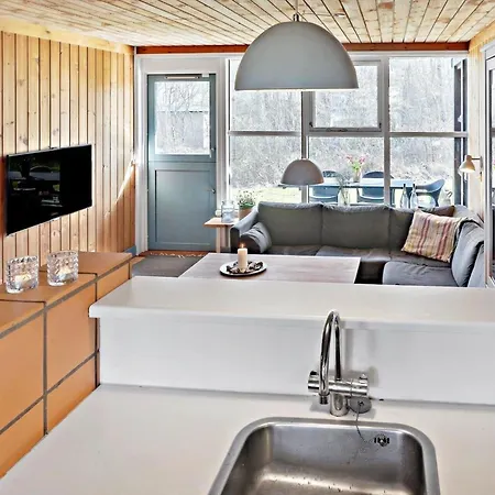 Orpah - 100m From The Sea By Interhome * Bøtø By