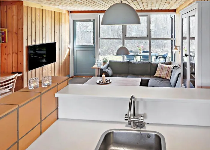 Orpah - 100m From The Sea By Interhome * Boto By